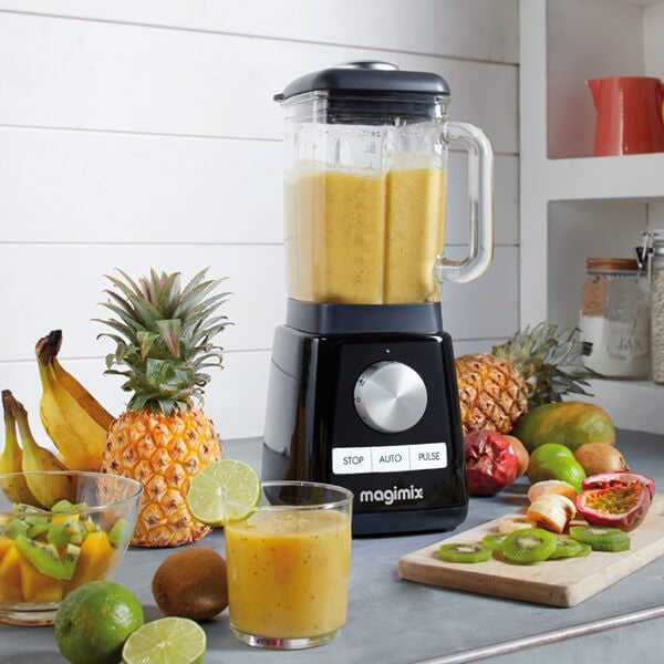 Magimix Power Blender | Black or Red 11629 Blender Juicers & Blenders Magimix TechMeOut.ie