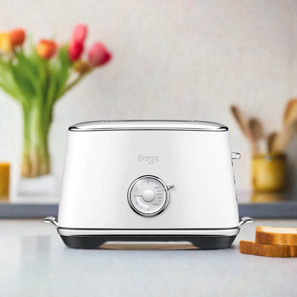 Sage Toaster - the Luxe™ Range STA735DBL4GEU1 Toaster Kitchen Tech Sage TechMeOut.ie